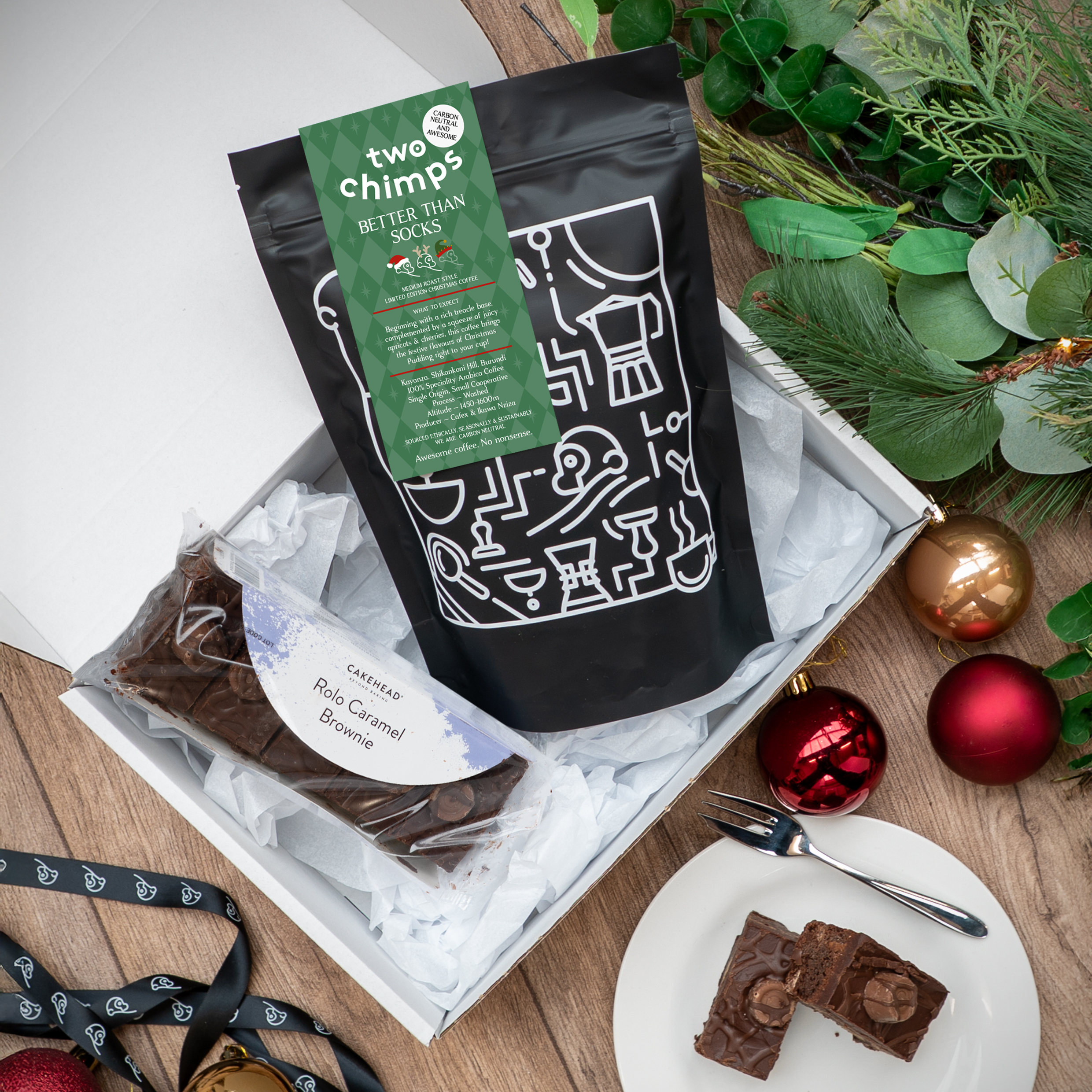 An open Christmas Coffee and Cake Gift box