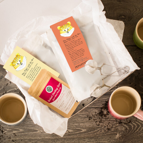 Teas and spice pouch in gift box